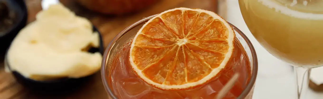 Lokale gerechten en drankjes op Curaçao